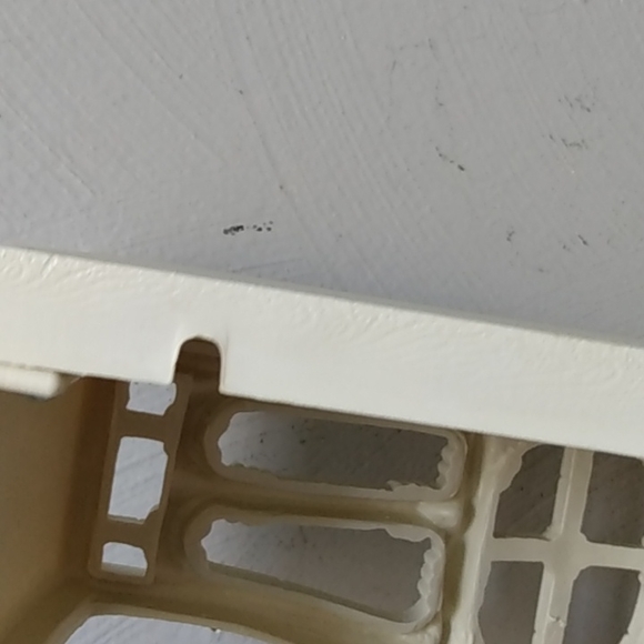 Homco white faux wicker mirror & shelf - Picture 16 of 16